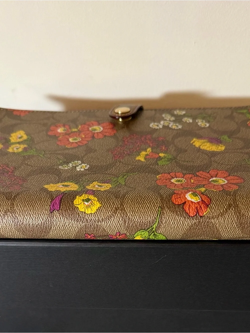 New Coach Tan & Floral Print Notebook CR423